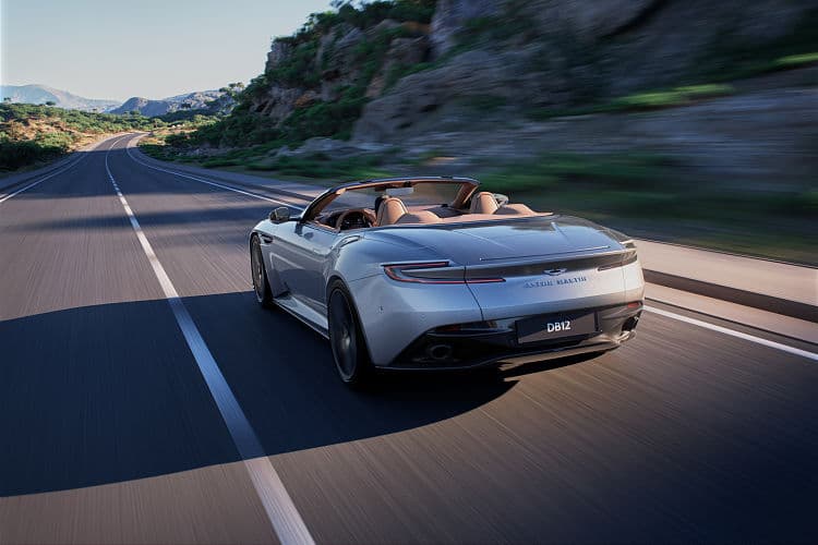 阿斯顿·马丁 DB12 volante 高清全屏壁纸
