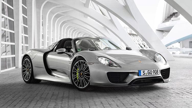 保时捷 918 spyder 高清全屏壁纸
