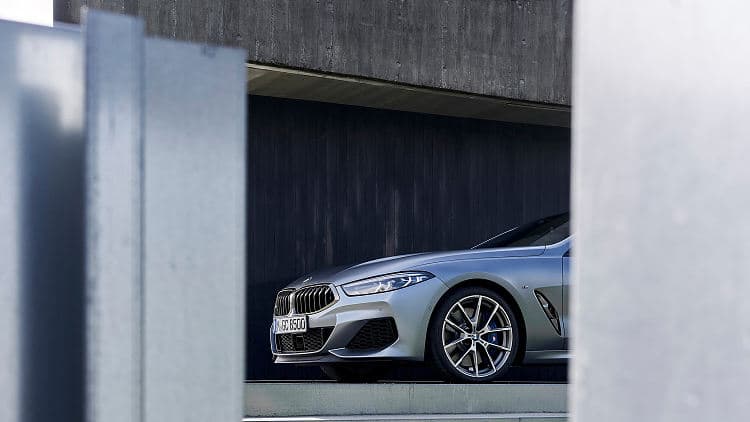 宝马 8系 gran coupe 高清全屏壁纸