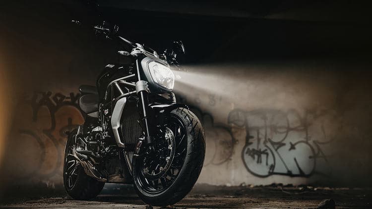 杜卡迪 XDIAVEL  高清全屏壁纸