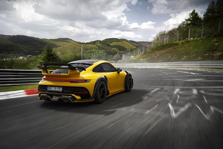 保时捷 911 TECHART GTstreet R 高清手机竖屏壁纸