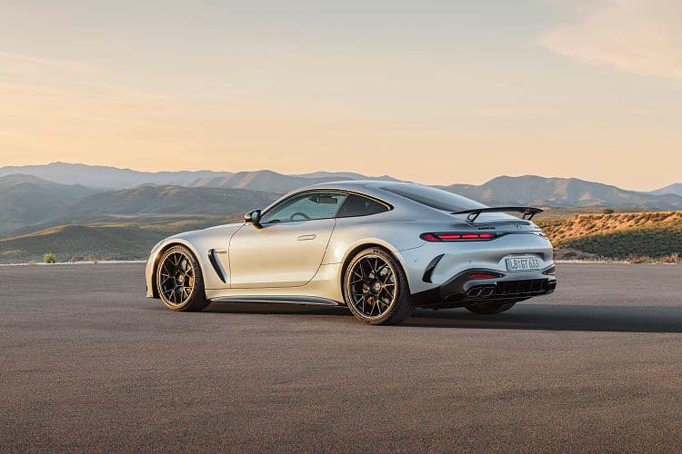 奔驰 AMG GT 63 4matic 高清全屏壁纸