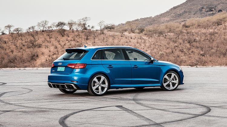 奥迪 RS3 sportback 高清全屏壁纸