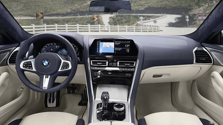 宝马 8系 gran coupe 高清全屏壁纸