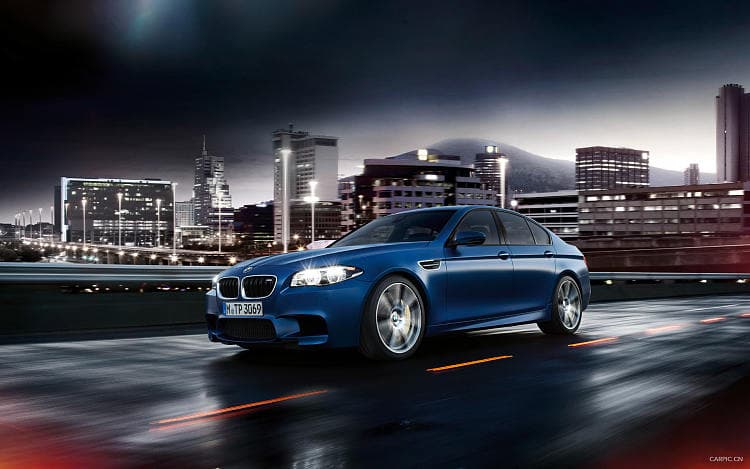 宝马 M5 Sedan 高清全屏壁纸