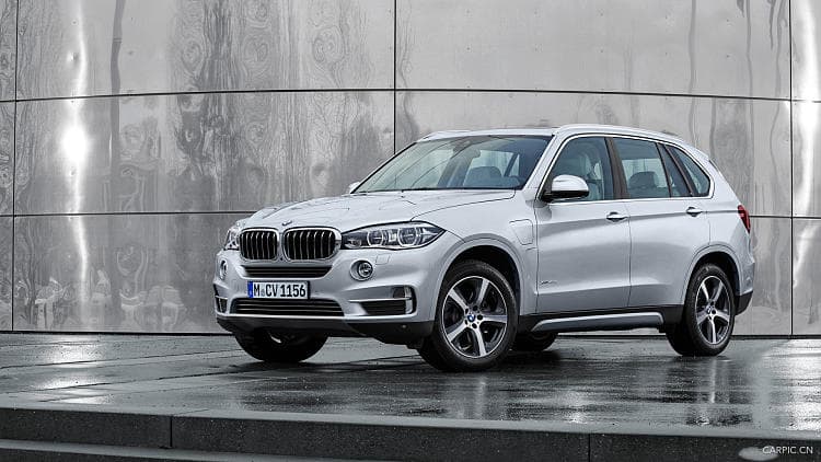 宝马 X5 xdrive40e 高清全屏壁纸