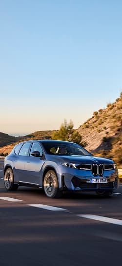 宝马 iX3 50 xDrive 高清手机竖屏壁纸