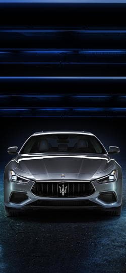 玛莎拉蒂 Ghibli Hybrid 高清手机竖屏壁纸