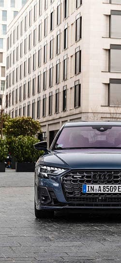 奥迪 A8 60 tfsi e quattro s line 高清手机竖屏壁纸