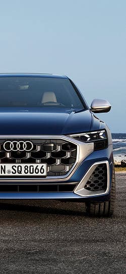 奥迪 SQ8 tfsi 高清手机竖屏壁纸