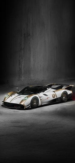 帕加尼 Huayra R Evo 高清手机竖屏壁纸