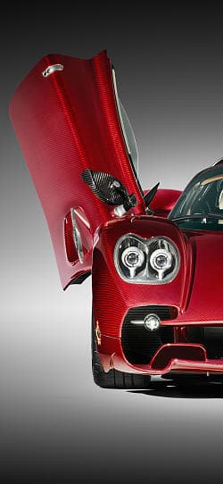 帕加尼 Utopia Roadster 高清手机竖屏壁纸