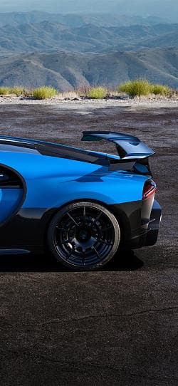 布加迪 Chiron pur sport 高清手机竖屏壁纸