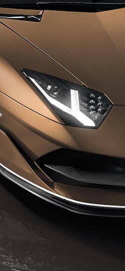 兰博基尼 Aventador SVJ ROADSTER 高清手机竖屏壁纸