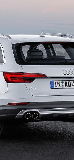 奥迪 A4 allroad 高清全屏壁纸