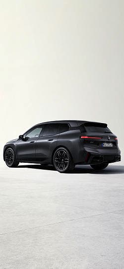宝马 iX m70 xdrive 高清手机竖屏壁纸