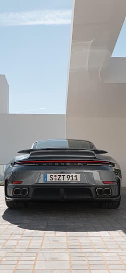 保时捷 911 Turbo S 高清手机竖屏壁纸