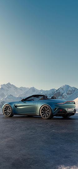 阿斯顿·马丁 Vantage Roadster 高清手机竖屏壁纸