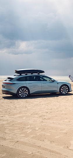 蔚来 ET5 touring 高清手机竖屏壁纸