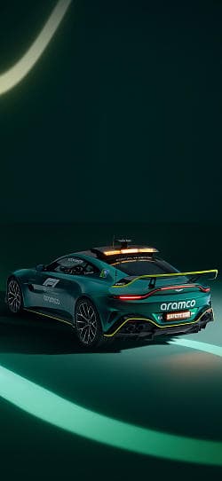 阿斯顿·马丁 Vantage F1 安全车 高清手机竖屏壁纸
