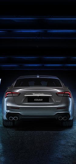 玛莎拉蒂 Ghibli Hybrid 高清手机竖屏壁纸