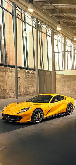 法拉利 812 superfast novitec 高清手机竖屏壁纸