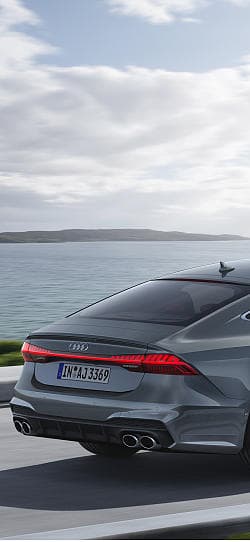 奥迪 S7 sportback 高清手机竖屏壁纸