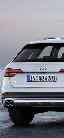 奥迪 A4 allroad 高清全屏壁纸