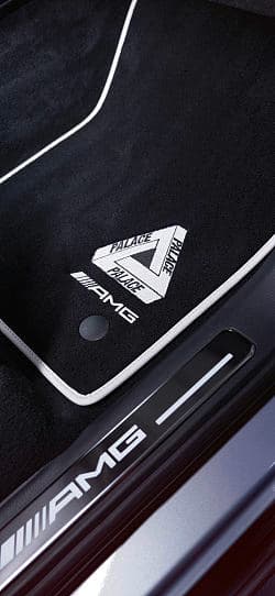 奔驰 AMG G 63 palace skateboards art car 高清手机竖屏壁纸