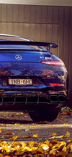 奔驰 AMG GT  高清手机竖屏壁纸