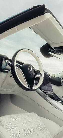 奔驰 迈巴赫 SL Monogram Series 高清手机竖屏壁纸