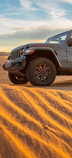 Jeep 角斗士 mojave x 高清手机竖屏壁纸