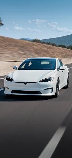 特斯拉 Model S  高清手机竖屏壁纸