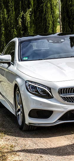 奔驰 AMG S 500 coupe 4matic amg sports package 高清手机竖屏壁纸