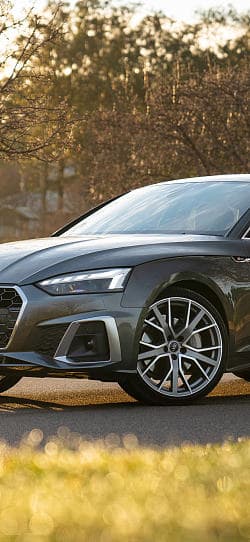 奥迪 A5 sportback 高清手机竖屏壁纸