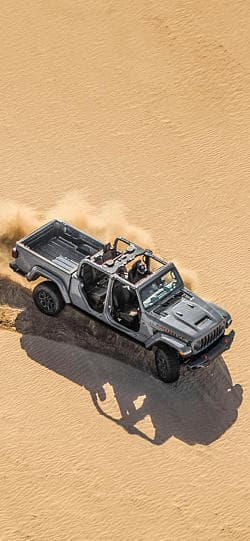 Jeep 角斗士 mojave x 高清手机竖屏壁纸