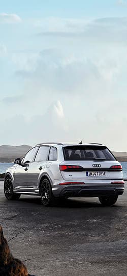 奥迪 Q7 tfsi e quattro 高清手机竖屏壁纸