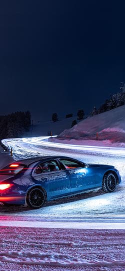 奔驰 S级 450d 4matic lang amg line manufaktur 高清手机竖屏壁纸