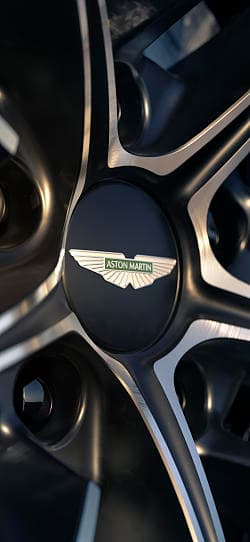 阿斯顿·马丁 Vantage Roadster 高清手机竖屏壁纸