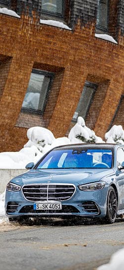 奔驰 S级 450d 4matic lang amg line manufaktur 高清手机竖屏壁纸