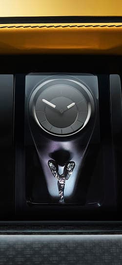 劳斯莱斯 古斯特 BLACK BADGE SERIES II 高清手机竖屏壁纸