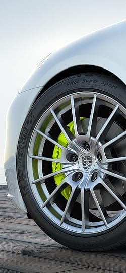 保时捷 Panamera s e-hybrid 高清手机竖屏壁纸