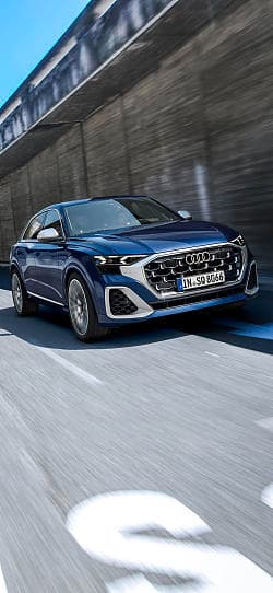奥迪 SQ8 tfsi 高清手机竖屏壁纸