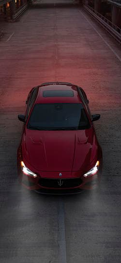 玛莎拉蒂 Ghibli trofeo carbon pack 高清手机竖屏壁纸
