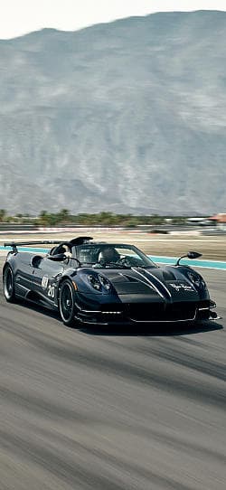 帕加尼 Huayra Roadster 高清手机竖屏壁纸