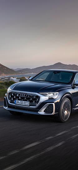奥迪 SQ8 tfsi 高清手机竖屏壁纸