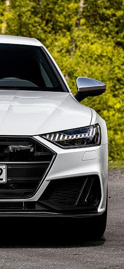 奥迪 S7 sportback 高清手机竖屏壁纸