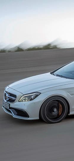 奔驰 AMG CLS 63 高清手机竖屏壁纸