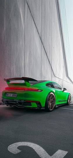 保时捷 911 Carrera T 高清手机竖屏壁纸