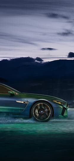 宝马 M8 gran coupe concept 高清手机竖屏壁纸